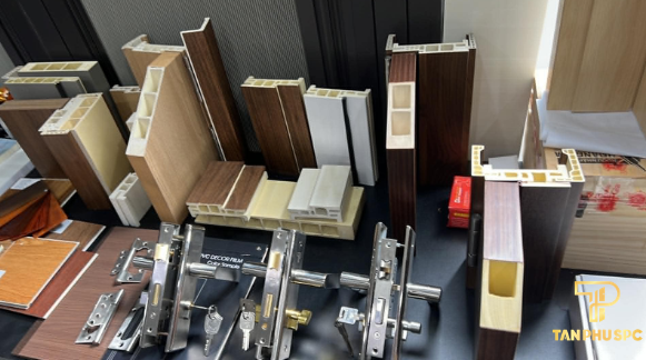 Phôi cửa composite và ổ khóa Tân Phú SPC